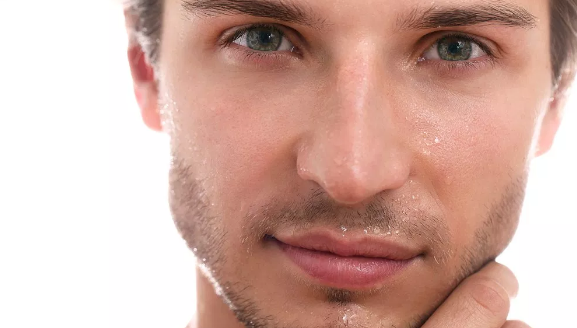 Soins de visage pour hommes